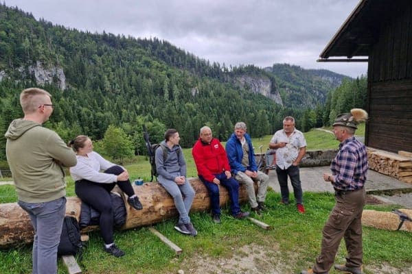 Teamgeist stärken und Zusammenhalt fördern
